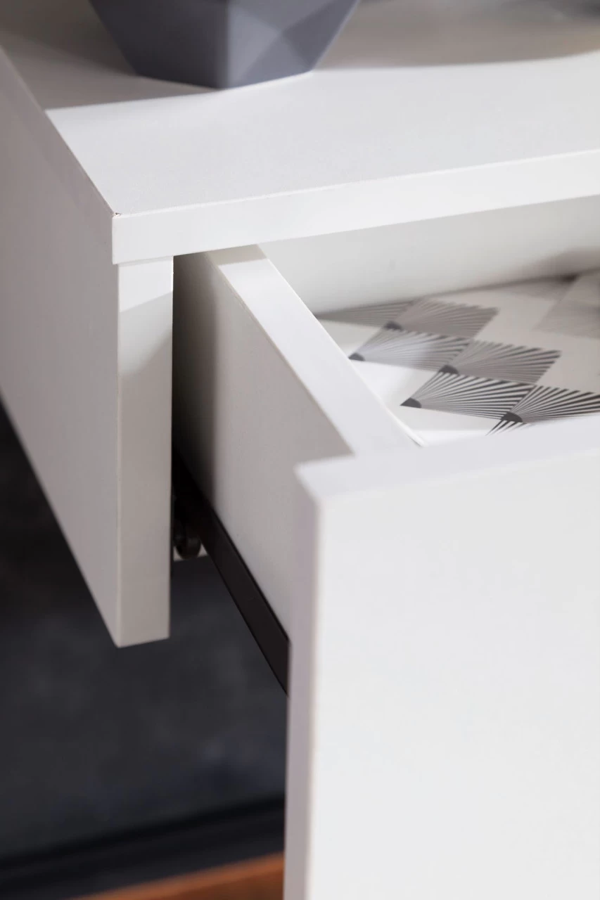 Nachttisch ZADAR – Bild 2